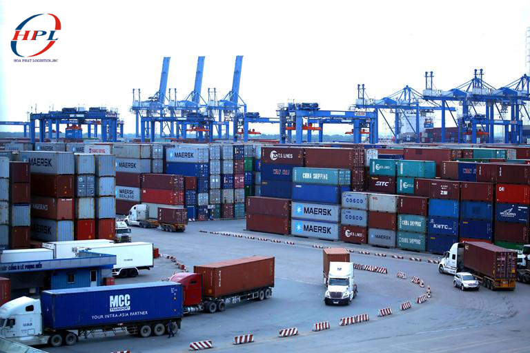 Ảnh hướng của Covid - 19 đến ngành Logistics và Supply Chain tại Việt Nam