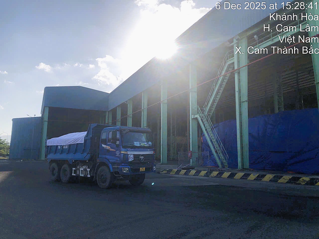 HÒA PHÁT LOGISTICS VẬN CHUYỂN THÀNH CÔNG 20.000 TẤN ĐƯỜNG THÔ TẠI CẢNG CAM RANH