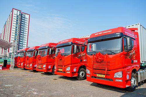 Distribution transport services